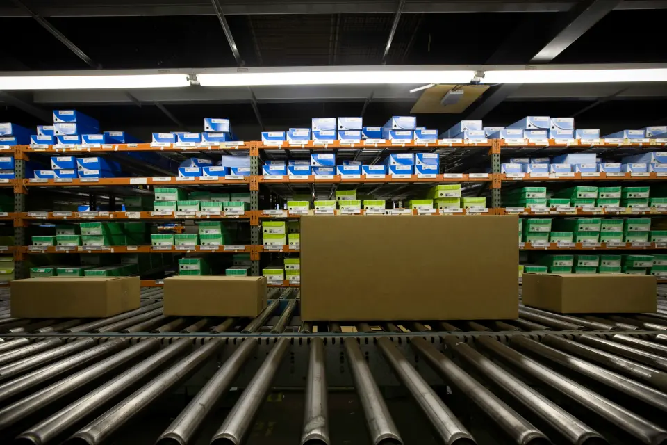 conveyor belt with packages on it